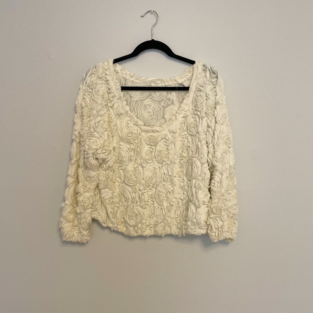 White Rose Aplique Blouse